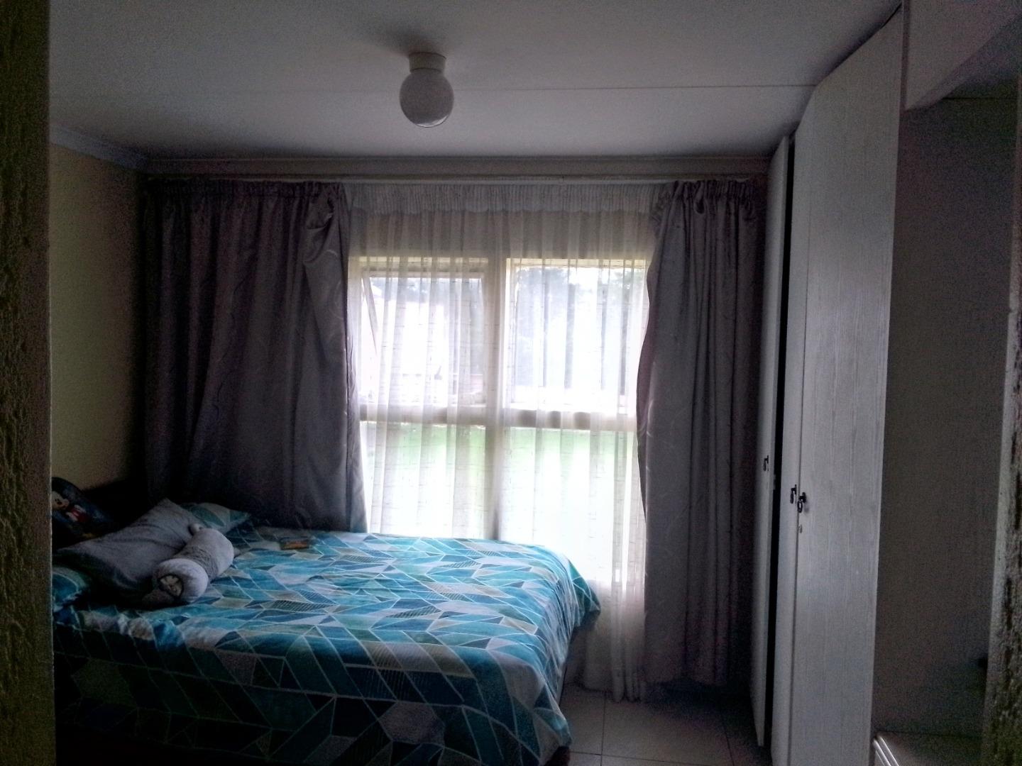 707874_meredale_open10.jpg
