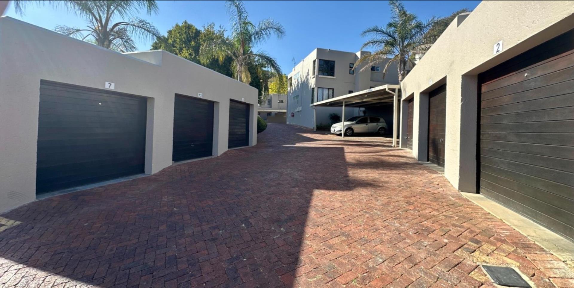 2 Bedroom Townhouse for Sale - Gauteng