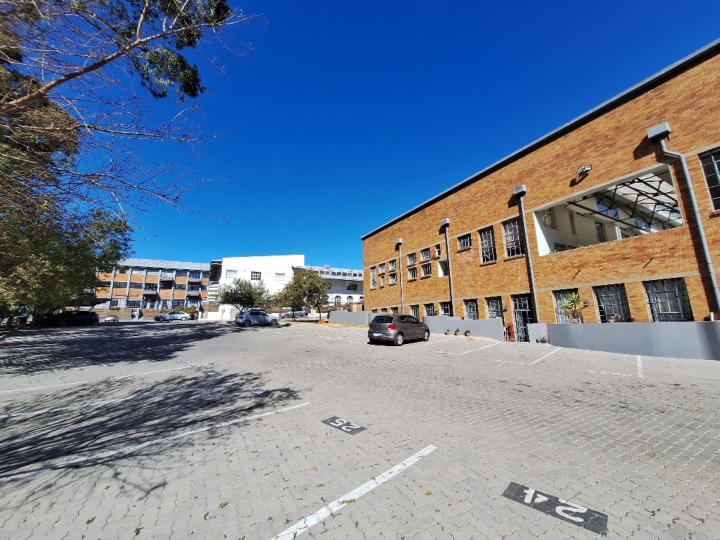 2 Bedroom Apartment for Sale - Gauteng