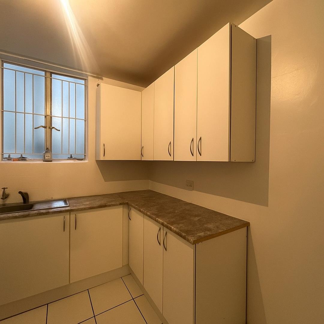 753035_Kitchen_1.jpg