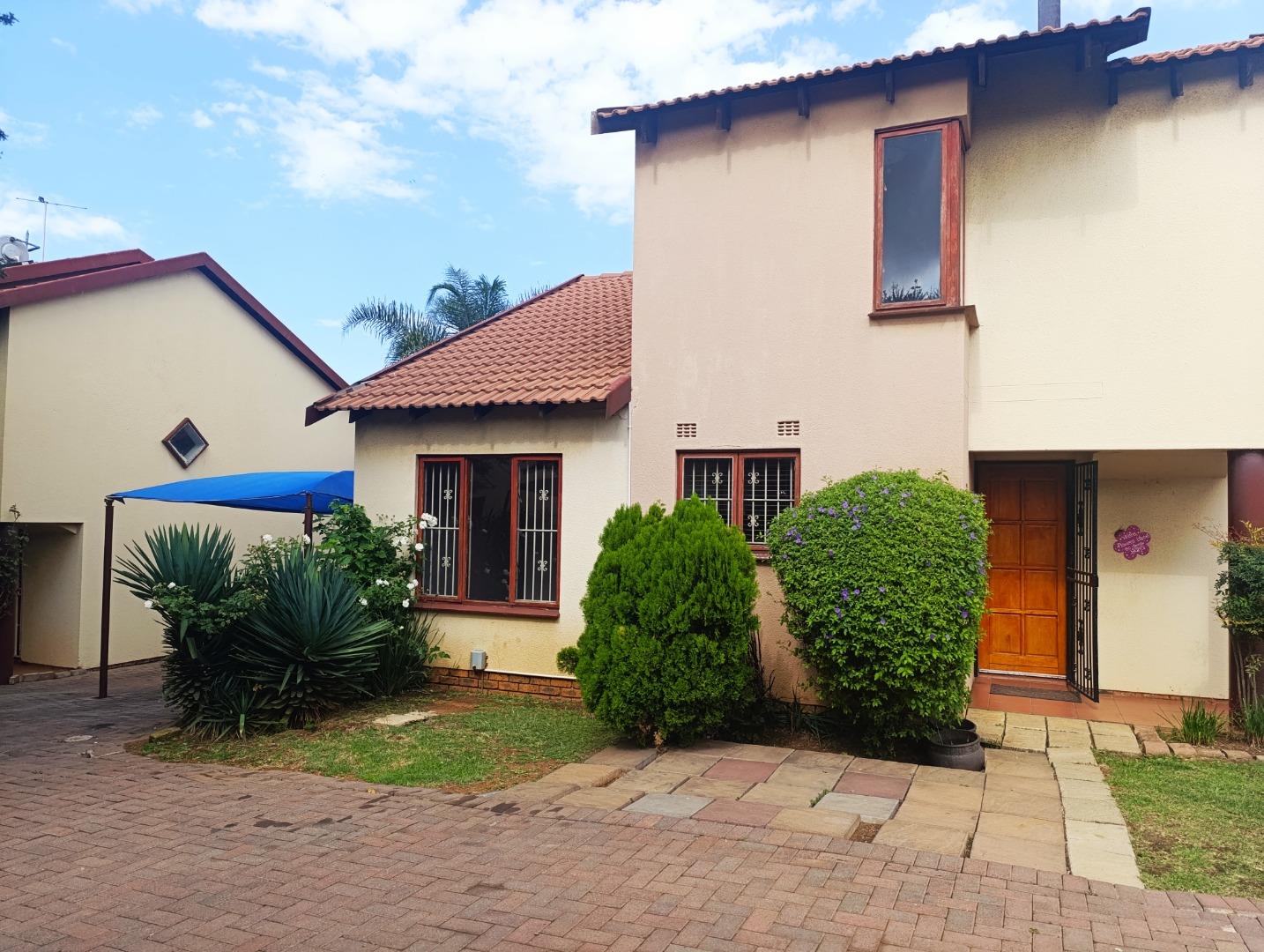 3 Bedroom Duplex for Sale - Gauteng