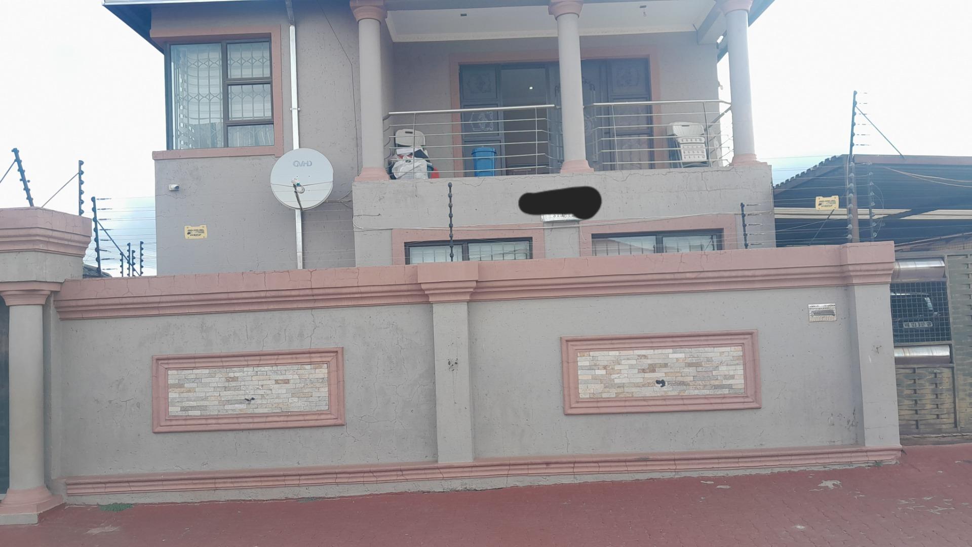 6 Bedroom House for Sale - Gauteng